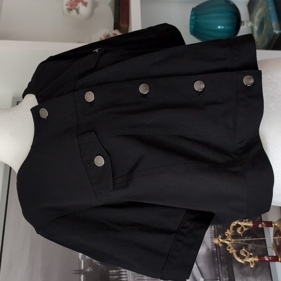 Michel Studio Black Boxy Button Down Cropped Shirt,Size 18. - Picture 2 of 9